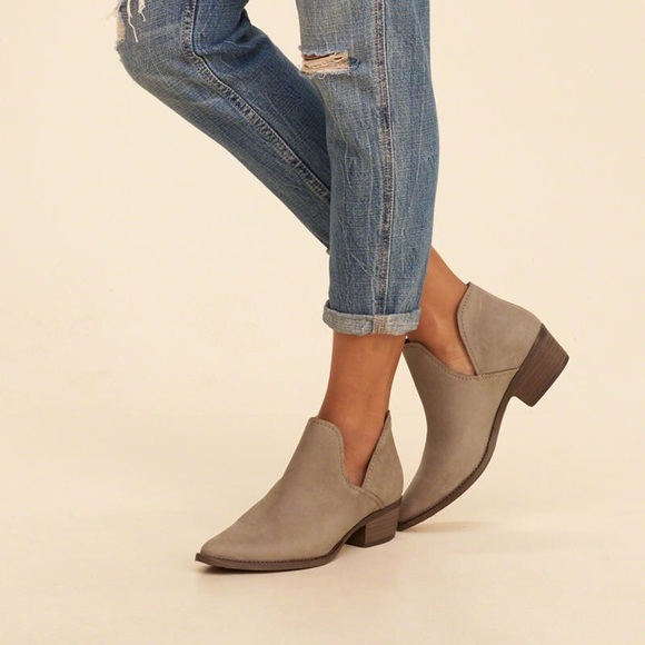 Steve Madden Shoes - Steve Madden | Austin Side Cutout Ankle Booties